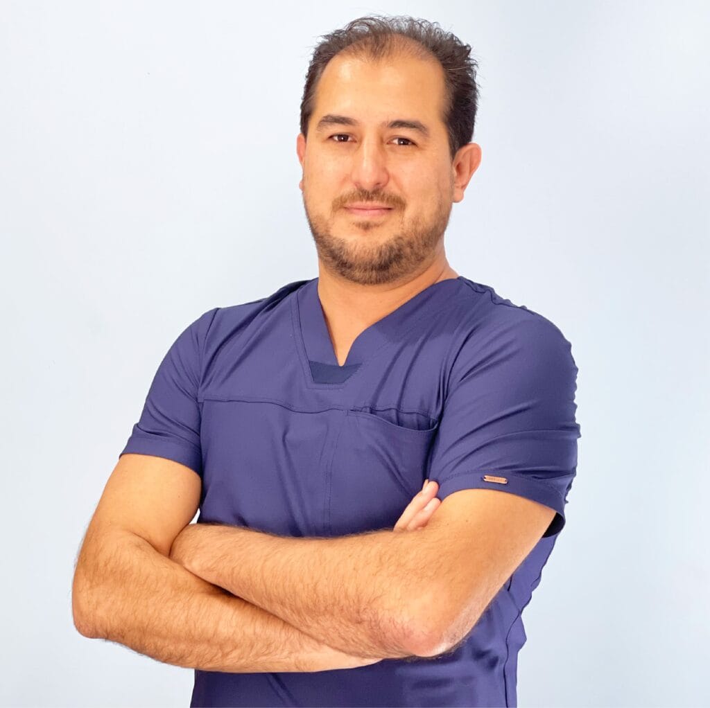 Dr. Raúl